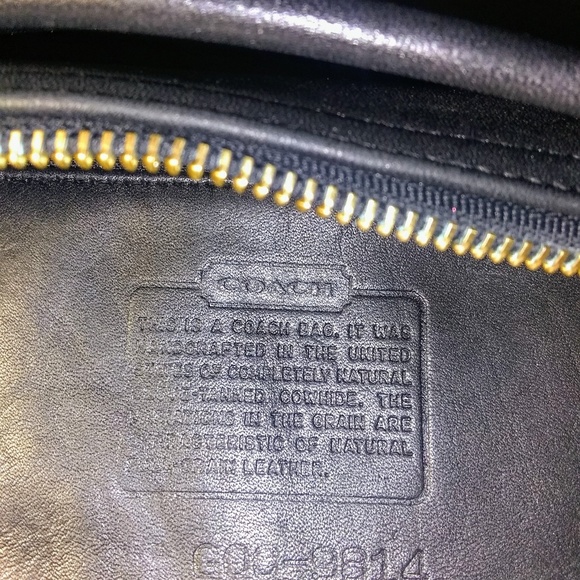 Coach ❤ Leather Sutton Bag Style #9814 - Picture 8 of 8